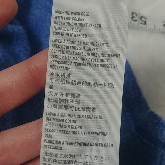 Abercrombie & Fitch M Blue Short Rolled Sleeve Low Back Top - Picture 9 of 9